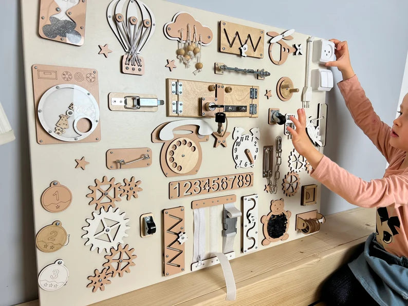 🧩 Planche Sensorielle Montessori – Jouet d’Éveil & Développement Bébé 👶✨